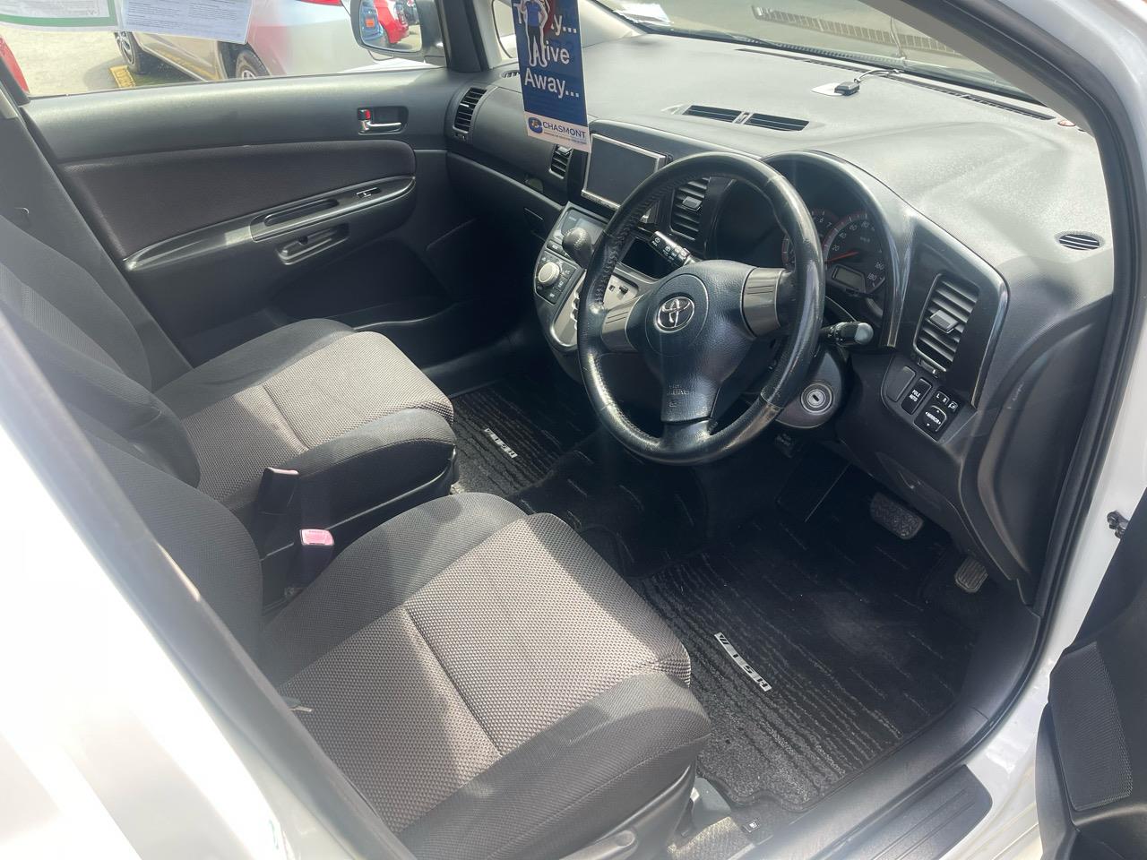 2006 Toyota WISH