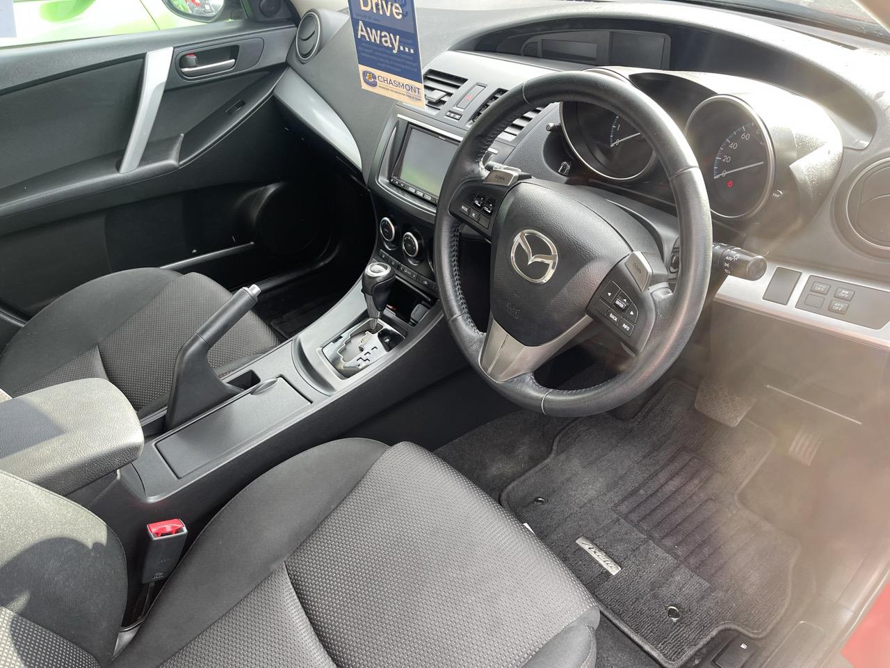 2013 Mazda Axela Sport