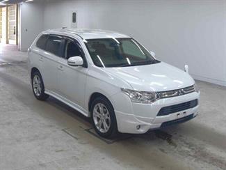 2013 Mitsubishi OUTLANDER - Thumbnail