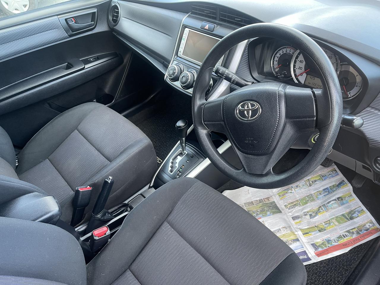 2012 Toyota corolla Fielder station wagon