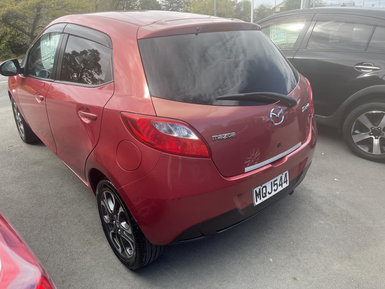 2008 Mazda demio 5 door hatch