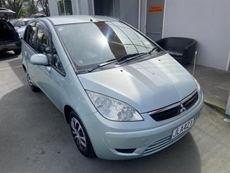 2005 Mitsubishi colt wagon - Thumbnail