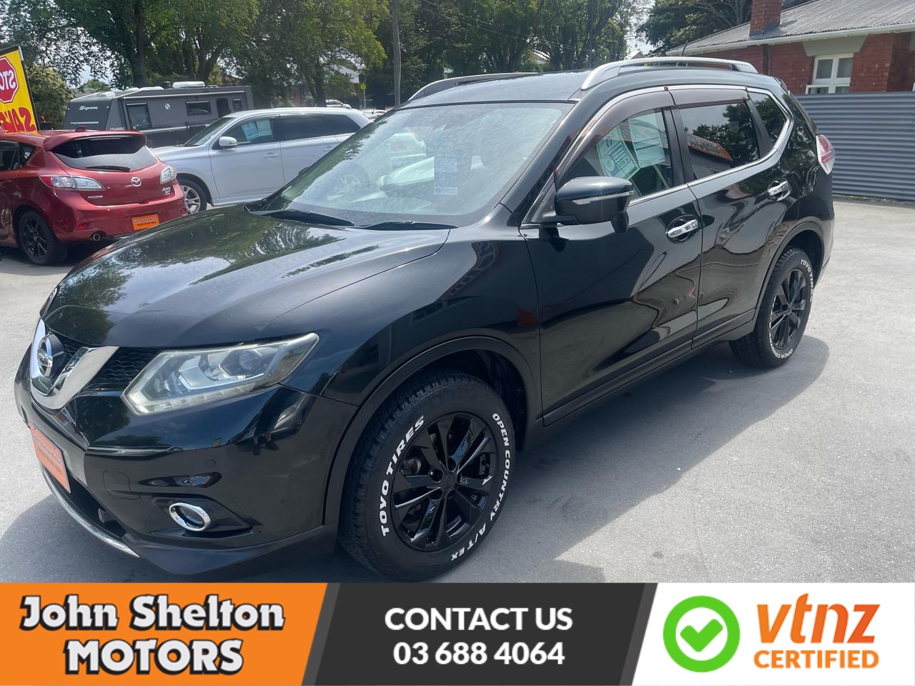 2013 Nissan x-trail 2.0s  4wd