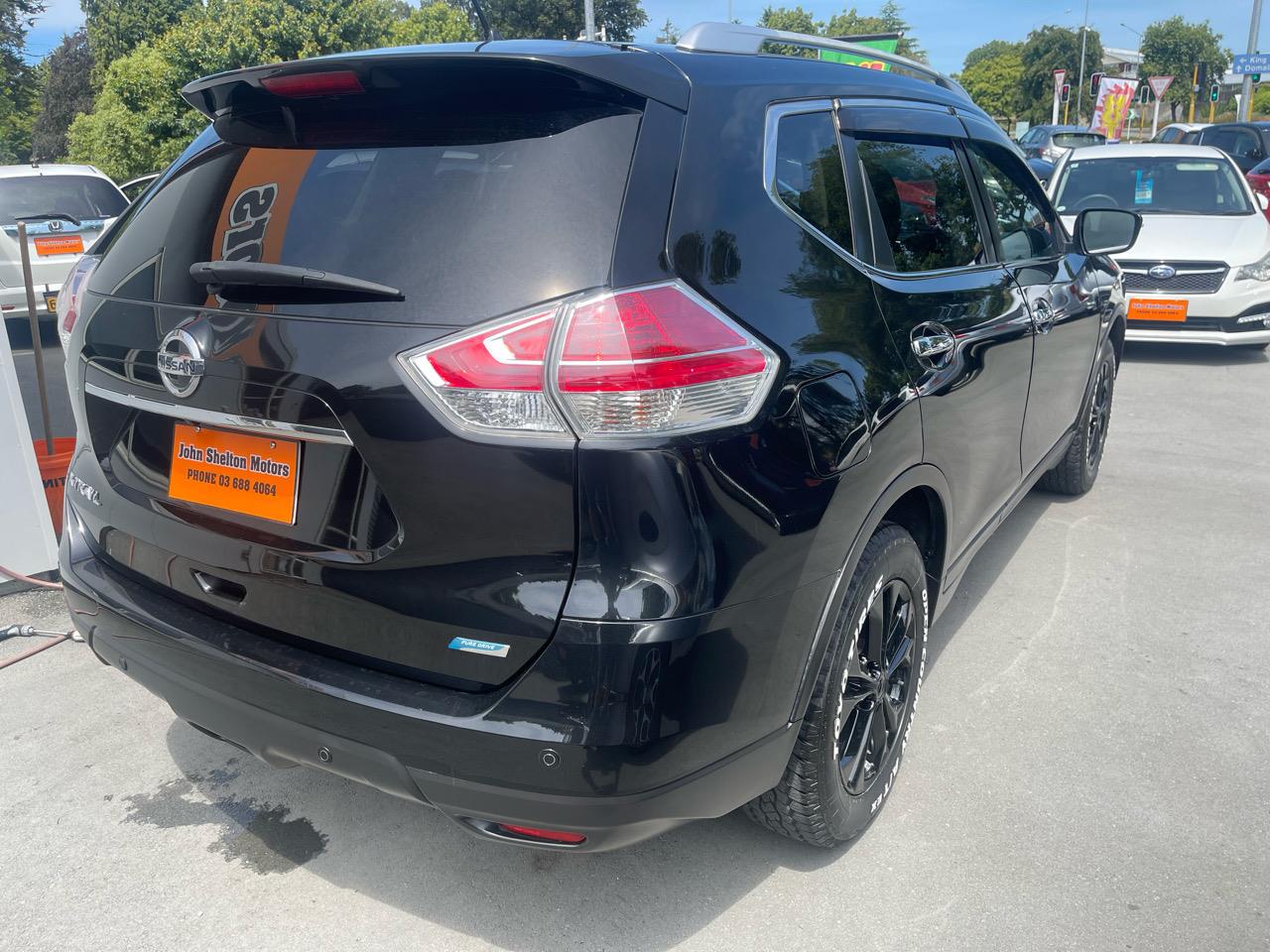 2013 Nissan x-trail 2.0s  4wd