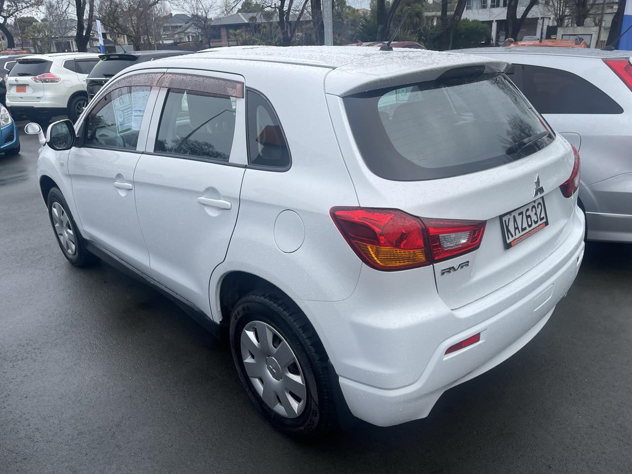 2010 Mitsubishi RVR